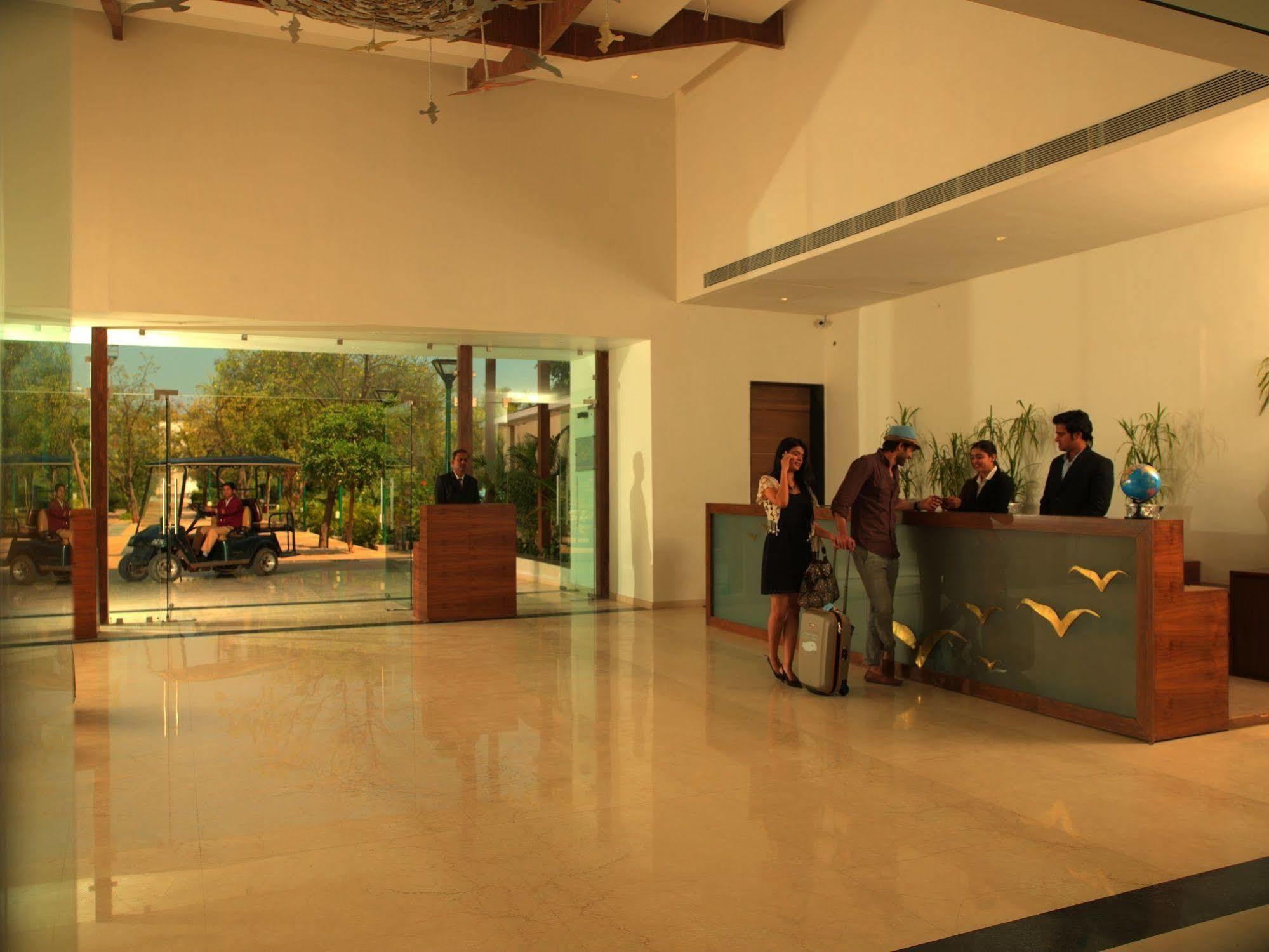 Jetalpur Palm Green Club Resort מראה חיצוני תמונה